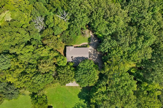 9670 Coles Ferry Pike, Lebanon, TN 37087