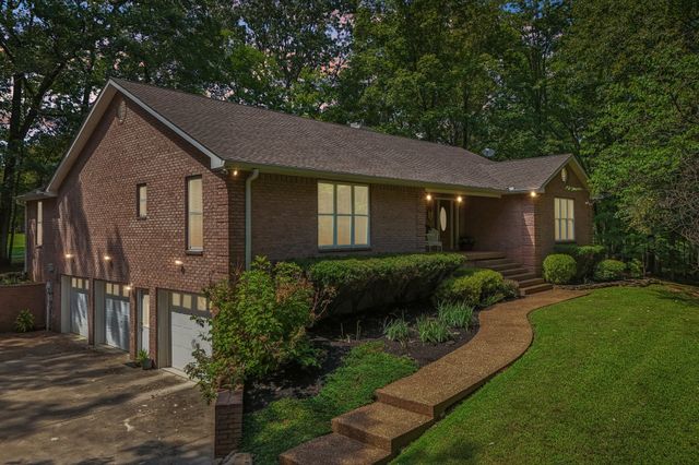 9670 Coles Ferry Pike, Lebanon, TN 37087
