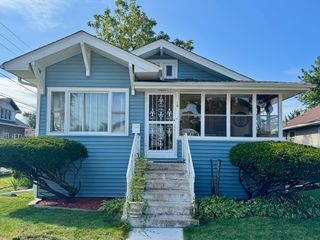 15 156th Place, Calumet City, IL 60409