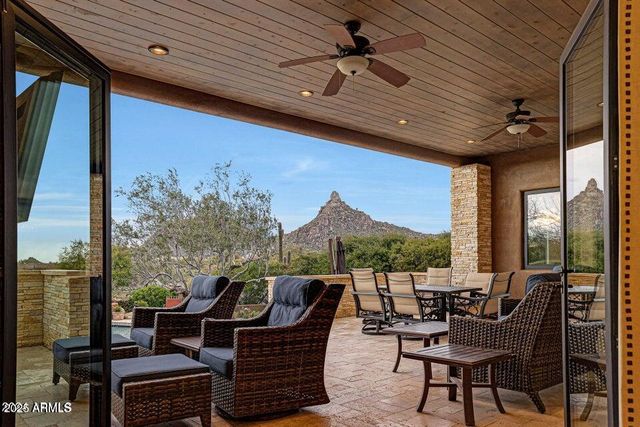 10638 E YEARLING Drive, Scottsdale, AZ 85255