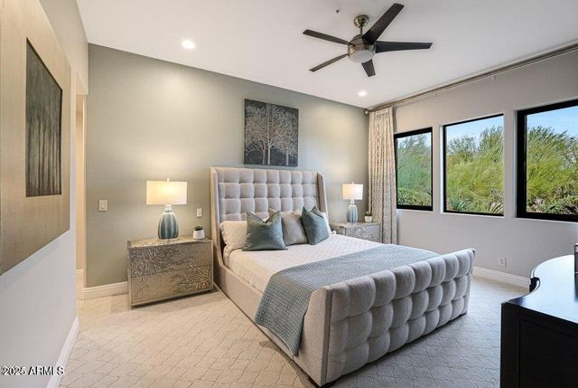 10638 E YEARLING Drive, Scottsdale, AZ 85255