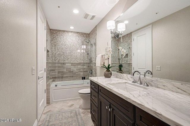 10638 E YEARLING Drive, Scottsdale, AZ 85255