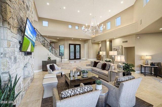 10638 E YEARLING Drive, Scottsdale, AZ 85255