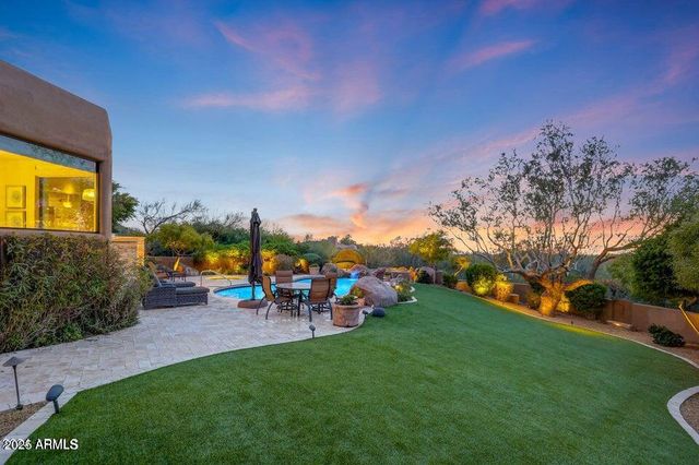 10638 E YEARLING Drive, Scottsdale, AZ 85255