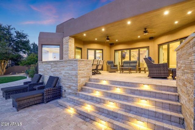 10638 E YEARLING Drive, Scottsdale, AZ 85255