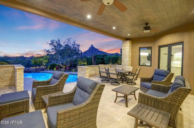 10638 E YEARLING Drive, Scottsdale, AZ 85255
