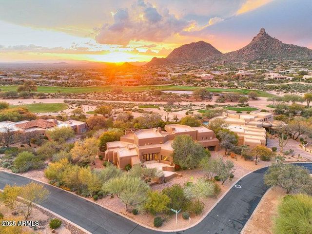 10638 E YEARLING Drive, Scottsdale, AZ 85255
