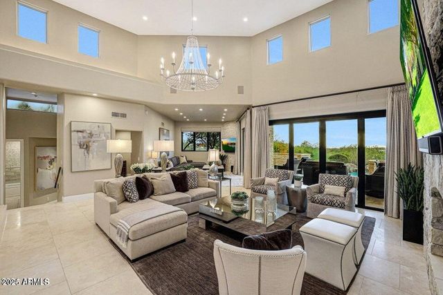 10638 E YEARLING Drive, Scottsdale, AZ 85255