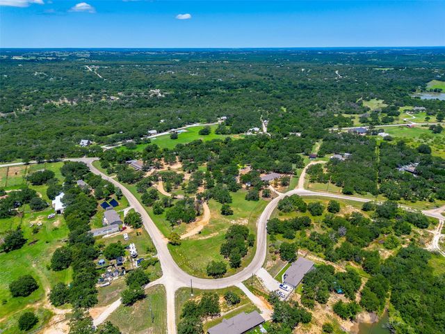 410 Wild Hill Oak Drive, Springtown, TX 76082