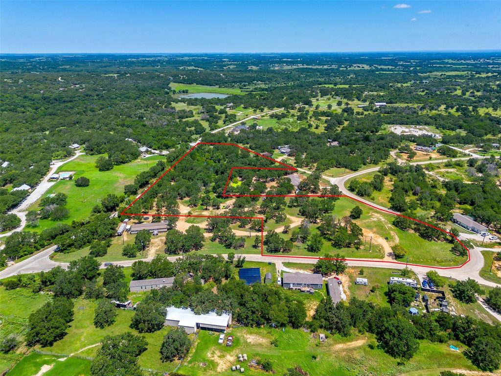 410 Wild Hill Oak Drive, Springtown, TX 76082