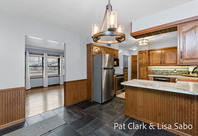 12826 Riley Street, Holland, MI 49424