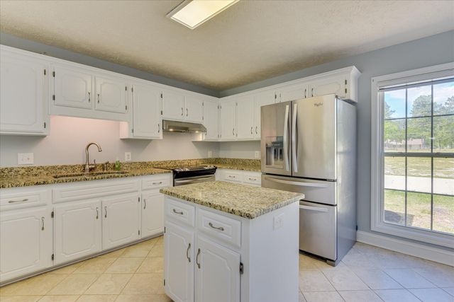 3010 Lakeridge Way, Aiken, SC 29803