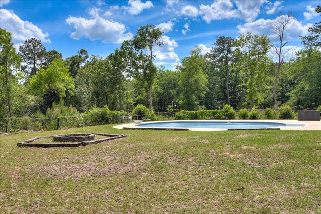 3010 Lakeridge Way, Aiken, SC 29803