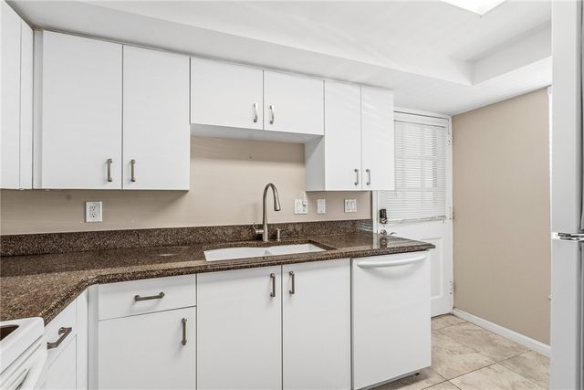 2741 Ocean Drive 31D, Vero Beach, FL 32963