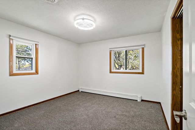 9242 Queen Avenue S, Bloomington, MN 55431