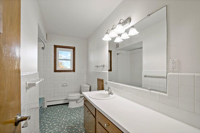 9242 Queen Avenue S, Bloomington, MN 55431