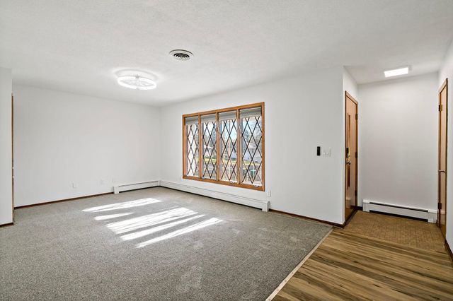 9242 Queen Avenue S, Bloomington, MN 55431