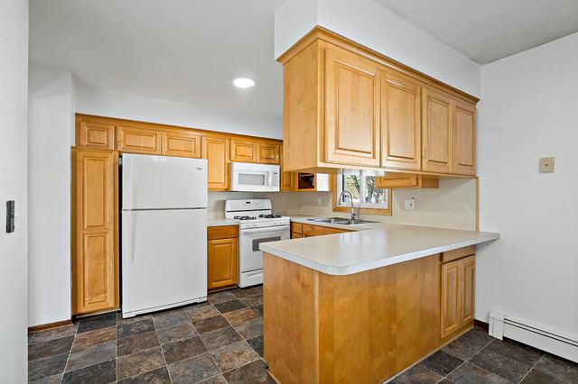 9242 Queen Avenue S, Bloomington, MN 55431