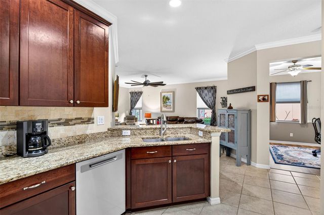 5658 SUNSET FALLS DRIVE, Apollo Beach, FL 33572