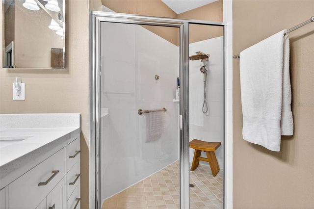 5658 SUNSET FALLS DRIVE, Apollo Beach, FL 33572