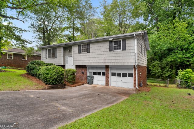 1056 Baker Lane, Marietta, GA 30062