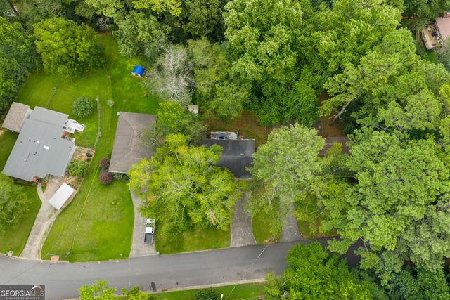 1056 Baker Lane, Marietta, GA 30062