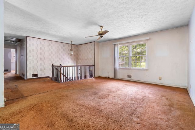 1056 Baker Lane, Marietta, GA 30062