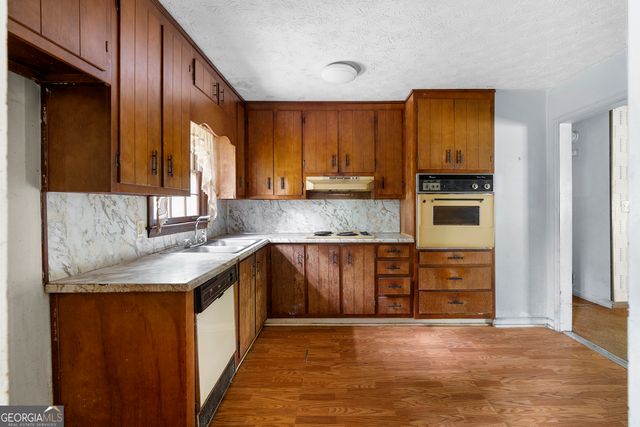 1056 Baker Lane, Marietta, GA 30062