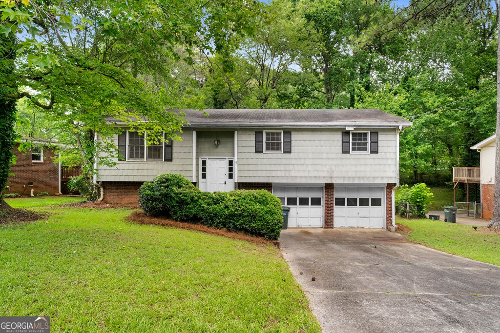 1056 Baker Lane, Marietta, GA 30062