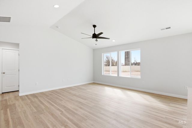 4210 Austin St, Caldwell, ID 83605