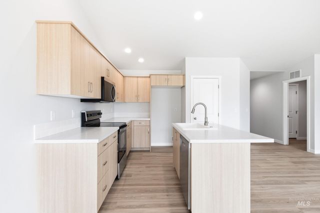 4210 Austin St, Caldwell, ID 83605