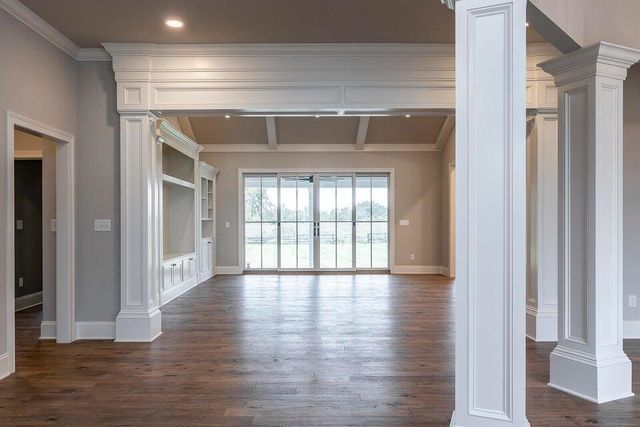 217 Doe Run Road, Nicholasville, KY 40356