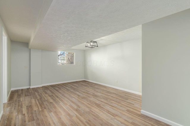 1328 Hilton Drive, Reynoldsburg, OH 43068