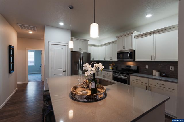 776 Crop Ct NE, Albany, OR 97322