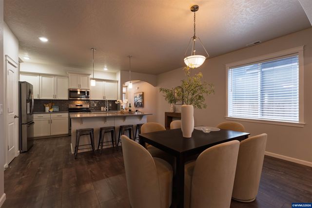 776 Crop Ct NE, Albany, OR 97322