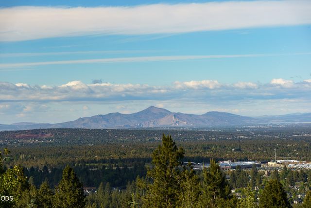 3081 NW Craftsman Drive, Bend, OR 97703