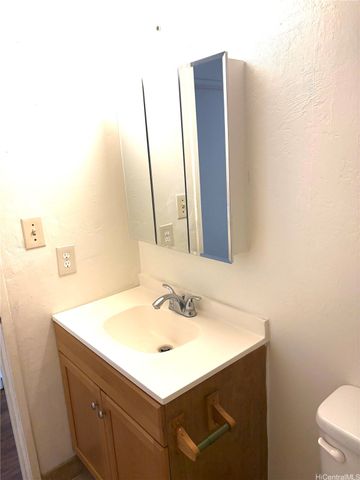 87-122 Helelua Street C204, Waianae, HI 96792