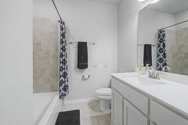 197 Stone Canyon Drive, Rhome, TX 76078