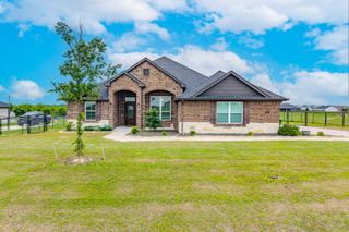 197 Stone Canyon Drive, Rhome, TX 76078