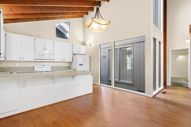 2232 Boyer Dr, Carmichael, CA 95608