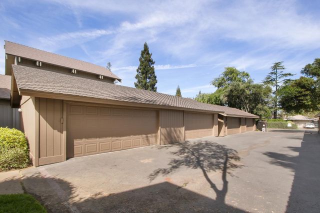 2232 Boyer Dr, Carmichael, CA 95608