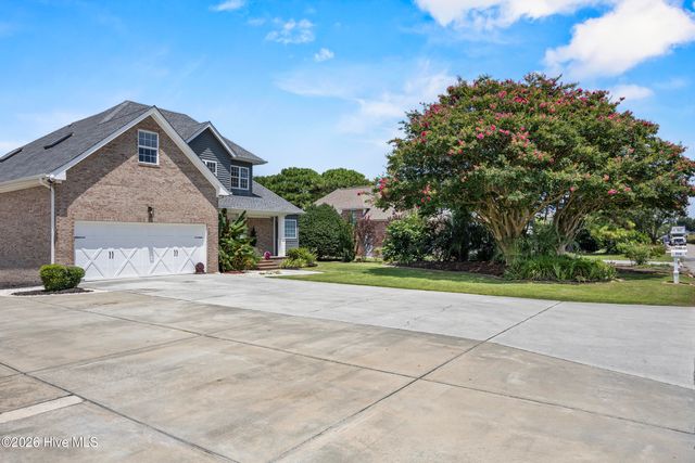 712 The Cape Boulevard, Wilmington, NC 28412