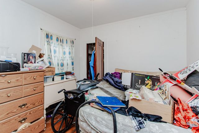 5129 W George Avenue, Chicago, IL 60641