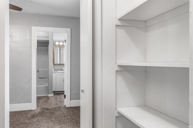 558 N Riley Street, Kendallville, IN 46755