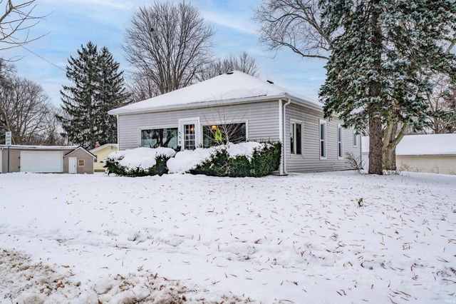 558 N Riley Street, Kendallville, IN 46755
