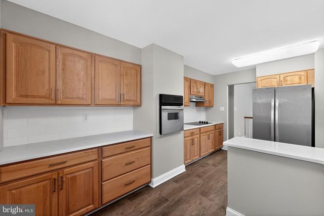 504 WELLFLEET RD, Cinnaminson, NJ 08077