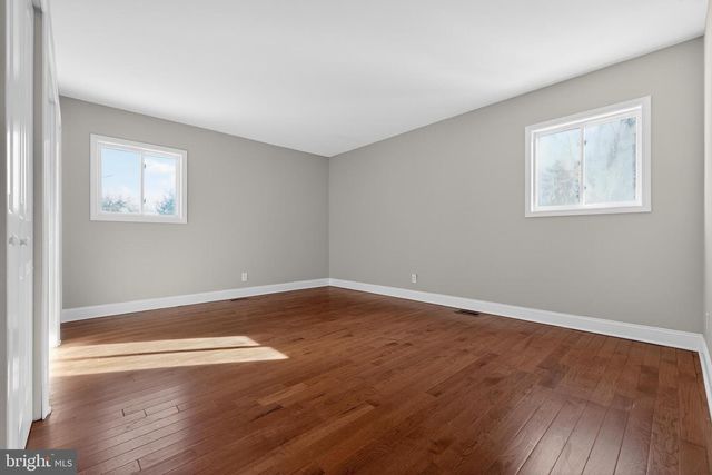 504 WELLFLEET RD, Cinnaminson, NJ 08077