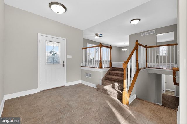 504 WELLFLEET RD, Cinnaminson, NJ 08077