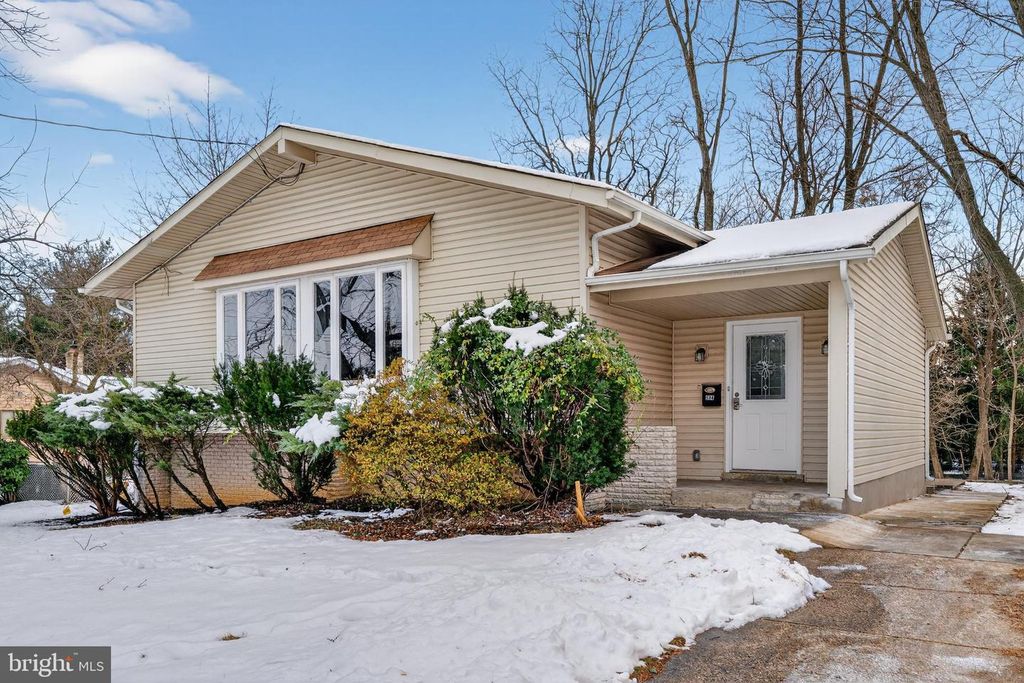 504 WELLFLEET RD, Cinnaminson, NJ 08077