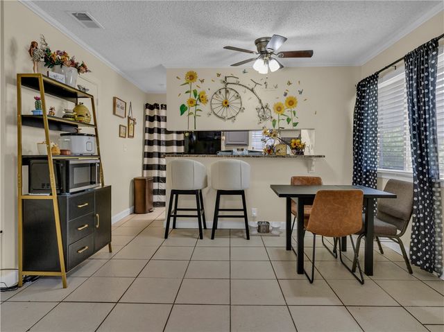 2052 Hidden Lake Ave, Corpus Christi, TX 78412